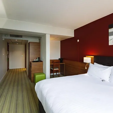 Western Ferrand Centre 4*