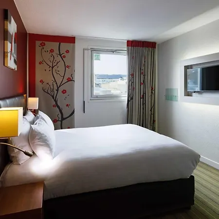 Western Ferrand Centre Hotel 4*