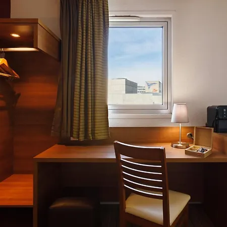 Ferrand Centre By Ihg Ξενοδοχείο