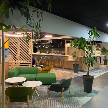 Отель Ferrand Centre By Ihg Клермон-Ферран