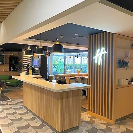 酒店 Western Ferrand Centre 4*